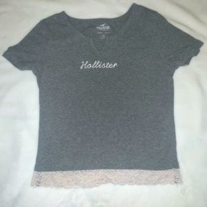 Hollister cropped t-shirt